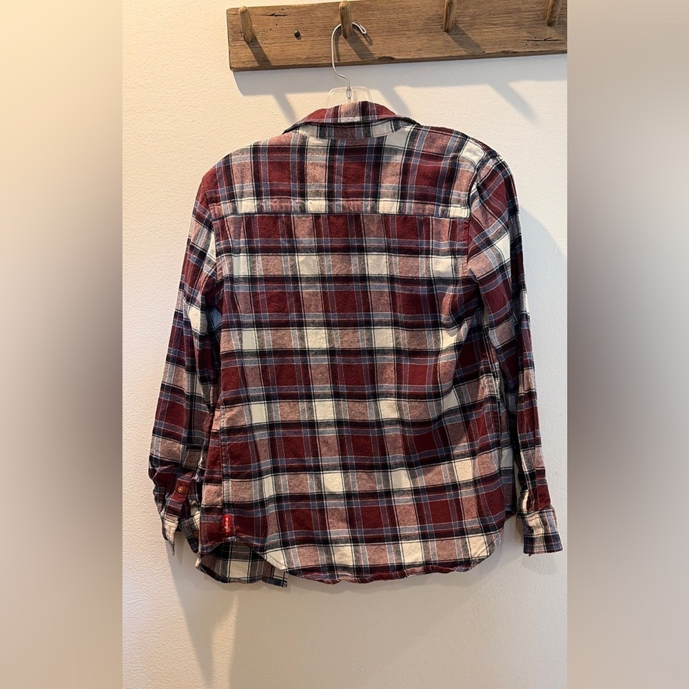 Wrangler button up boys size L (10/12) - Picture 4 of 4